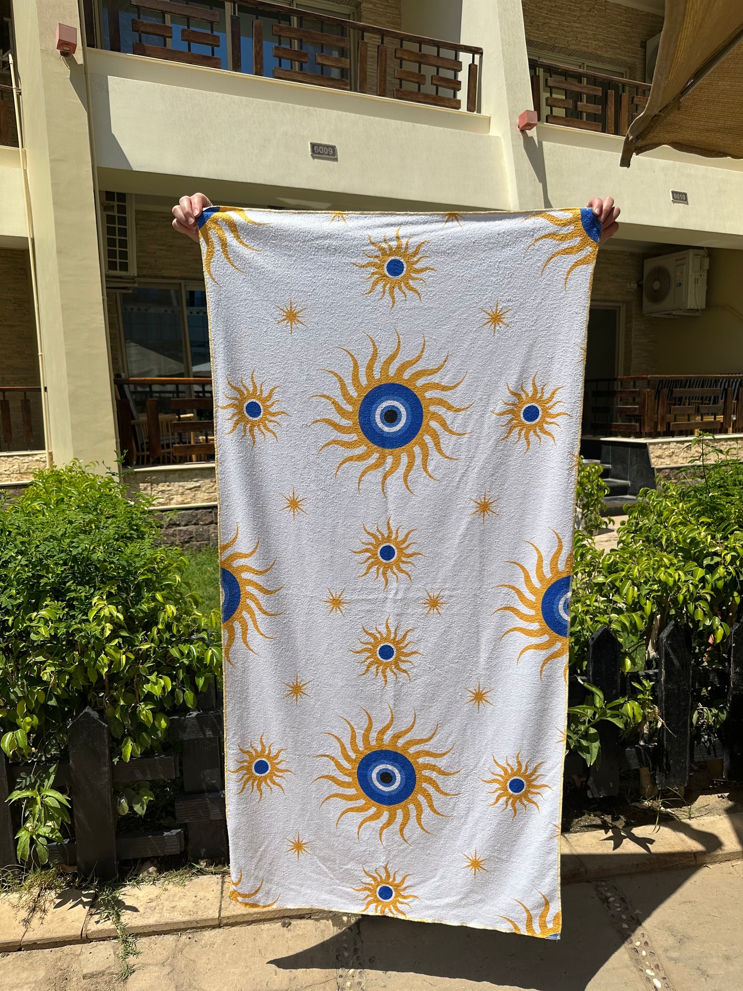 Golden Eye - Quick Dry Towels